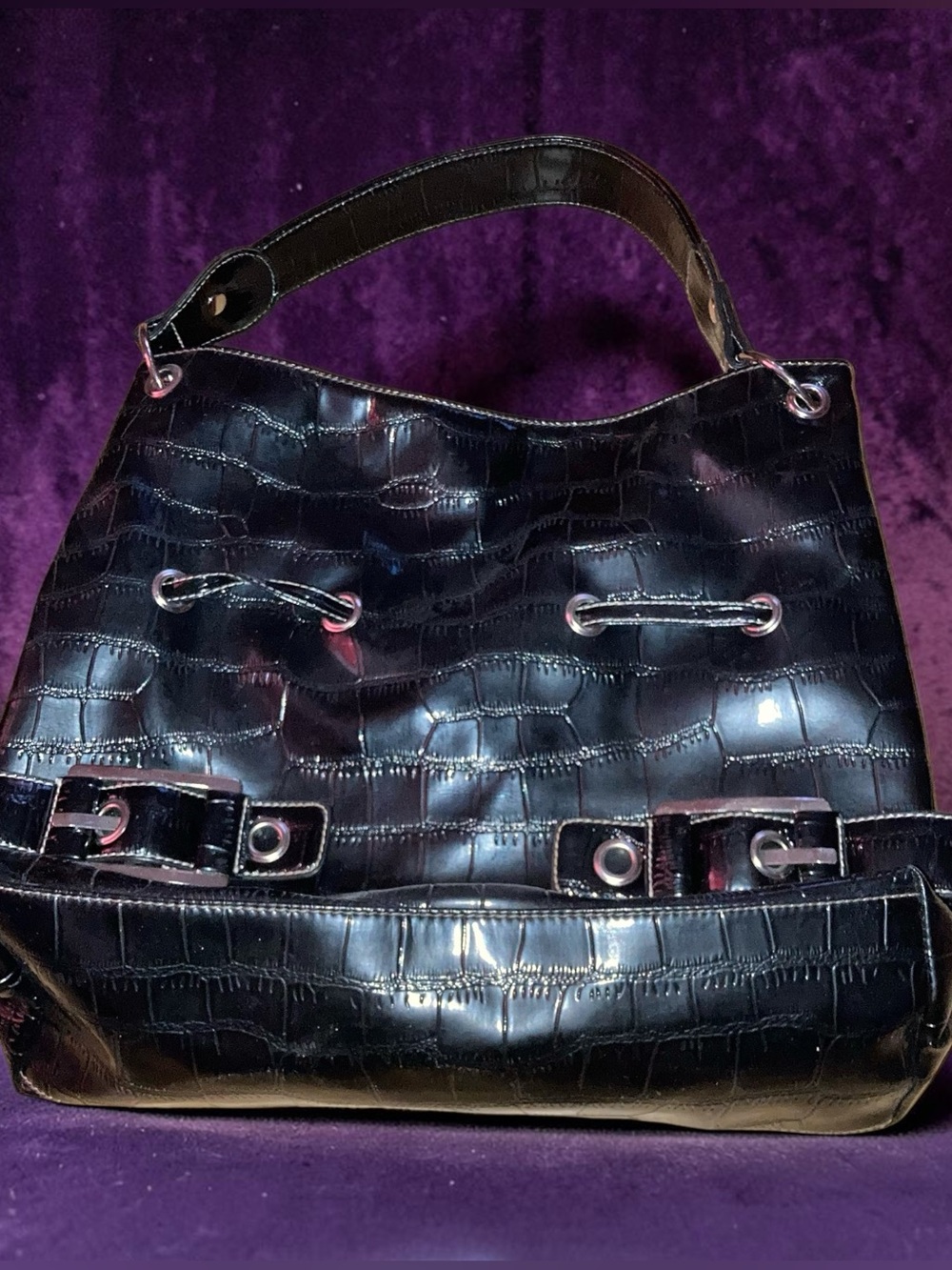 Sag Harbor Hobo Shoulder Bag. Black.🖤